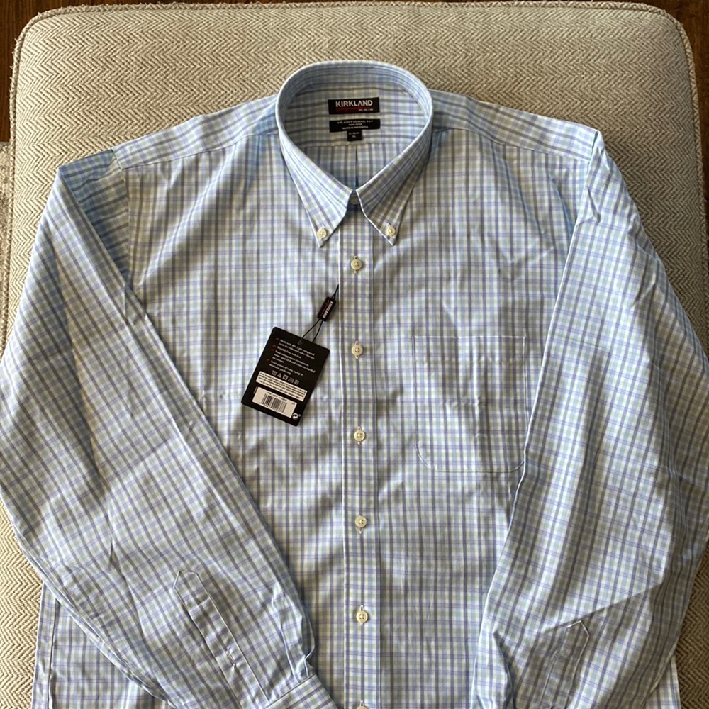 17 36/37 ( XL) traditional fit dress shirt